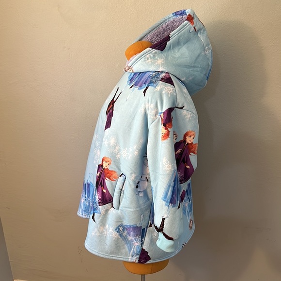 Disney Frozen II Elsa, Anna, and Olaf Long Sleeve Fleece Lined Hoodie Oversized - Picture 11 of 14